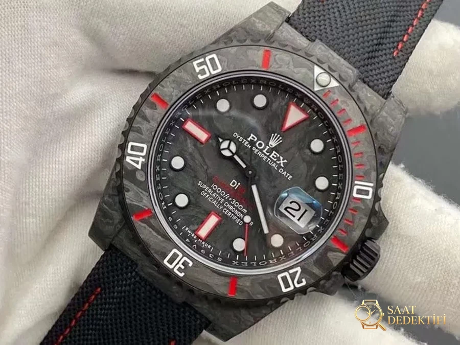 VS Factory Rolex DIW Karbon Fiber Kırmızı Model Replika Kol Saati - VS Saat - Kasa Profili ve Kurma Kolu İncelemesi