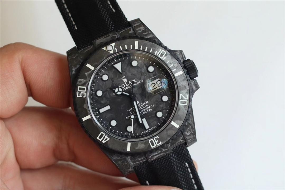 VS Factory Rolex DiW Karbon Fiber Submariner Almaya Değer mi? — 4. fotoğraf
