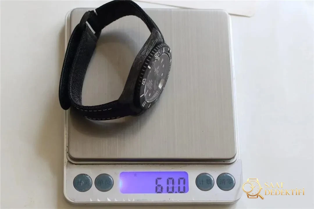 VS Factory Rolex DiW Karbon Fiber Submariner Almaya Değer mi? - Bilekte Duruş ve Kasa Orantısı