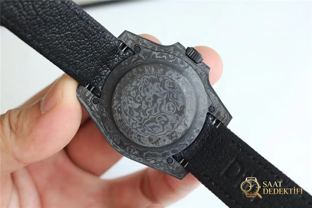VS Factory Rolex DiW Karbon Fiber Submariner Almaya Değer mi? - Yan Profil ve Kordon Bağlantısı