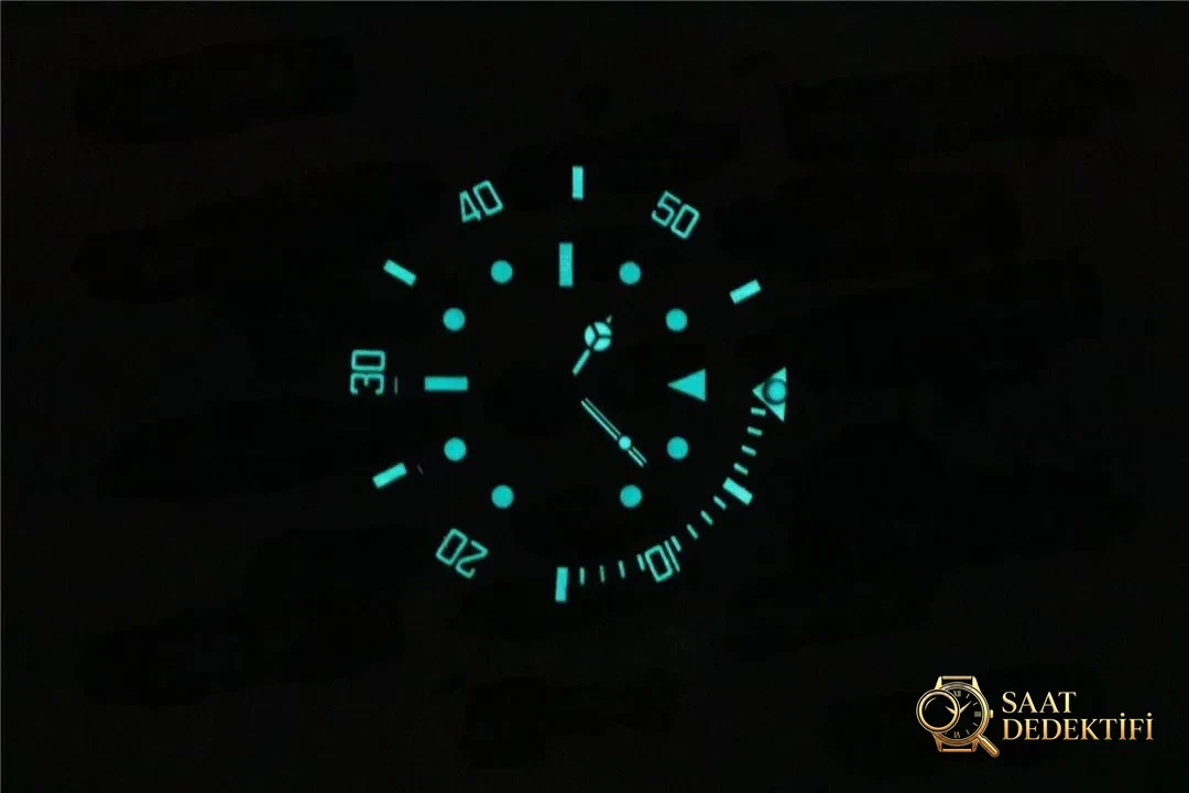 VS Factory Rolex DiW Karbon Fiber Submariner Almaya Değer mi? - Genel Açı ve Estetik Duruş