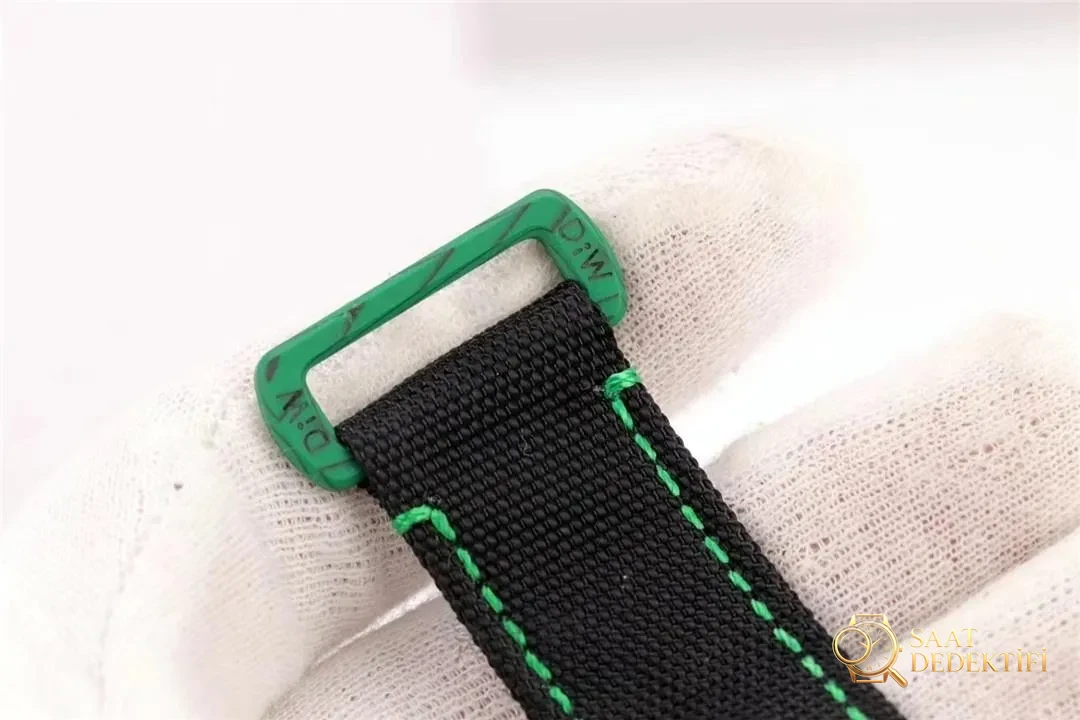 VS Factory Rolex DIW karbon fiber Yeşil Şeytan su geçirmez modelinin işçiliği nasıl? - Klips Kilidi ve Lazer Damgalar