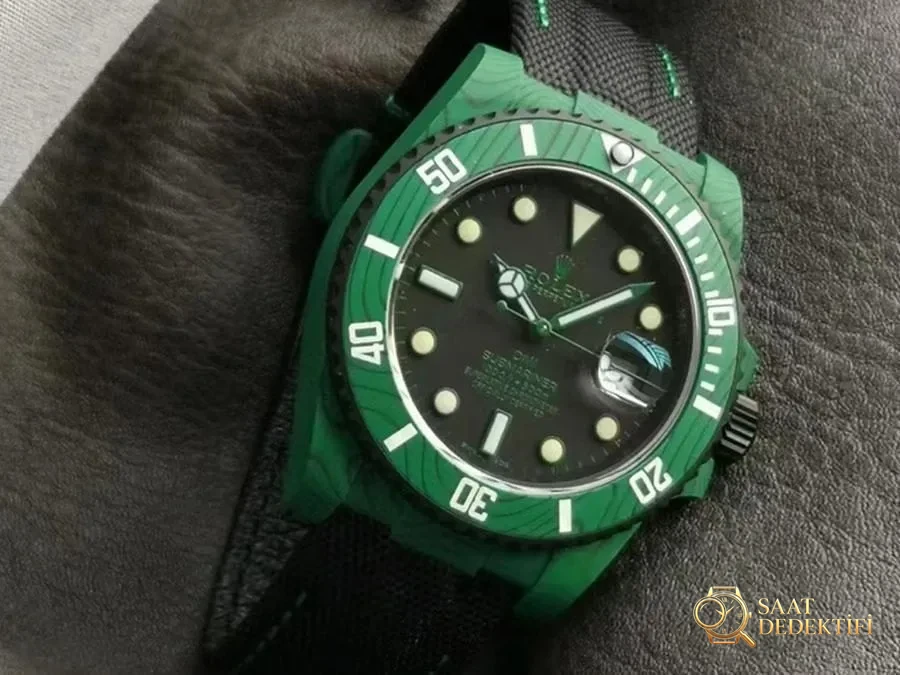 VS Factory Rolex DIW vollgrüne Replik-Armbanduhr aus Kohlefaser – VS-Uhr – Armband, Schließe und Clip-Mechanismus