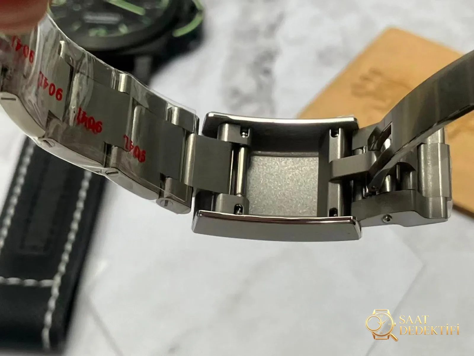 VS Factory Rolex GMT-Master V3 kola/pepsi bezel almaya değer mi? Genel işçilik nasıl? - Kadran İbreleri ve Saniye Akışı