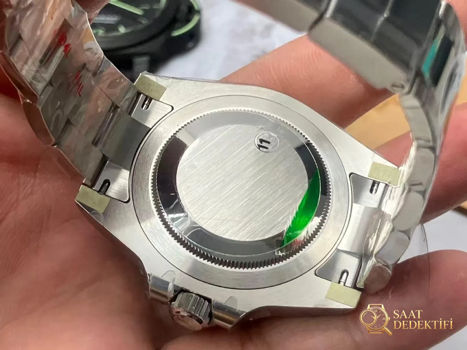 VS Factory Rolex GMT V3 Coke bezel 126710, Dandong 3285 mekanizmayla nasıl olmuş? Almaya değer mi? - Kasa Çeliği ve Polisaj Kalitesi