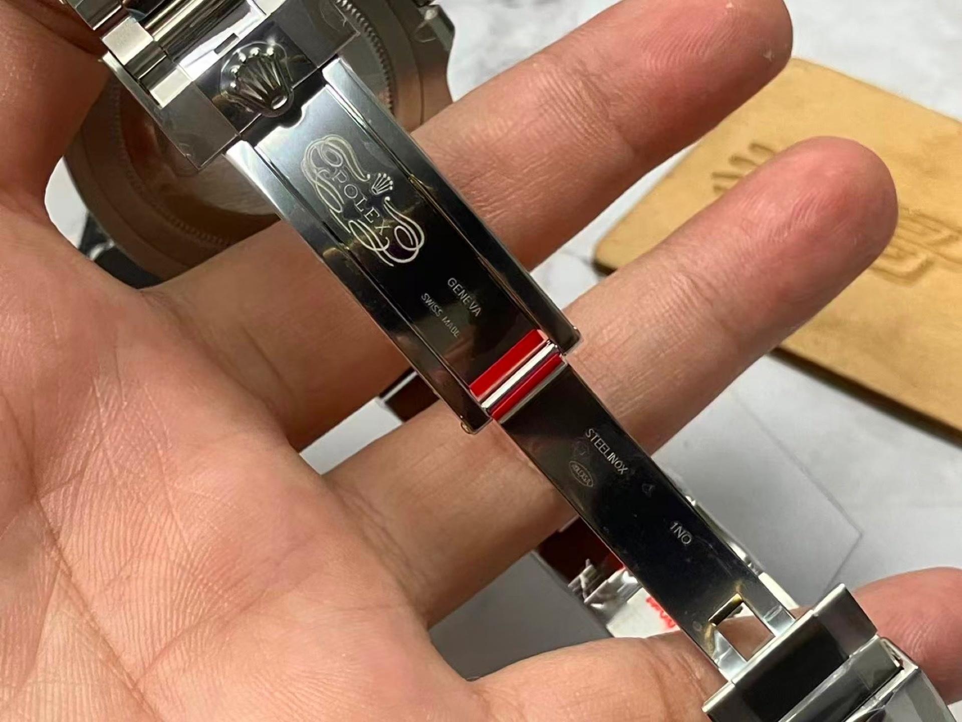 VS Factory Rolex GMT V3 Coke bezel 126710, Dandong 3285 mekanizmayla nasıl olmuş? Almaya değer mi? — 15. fotoğraf