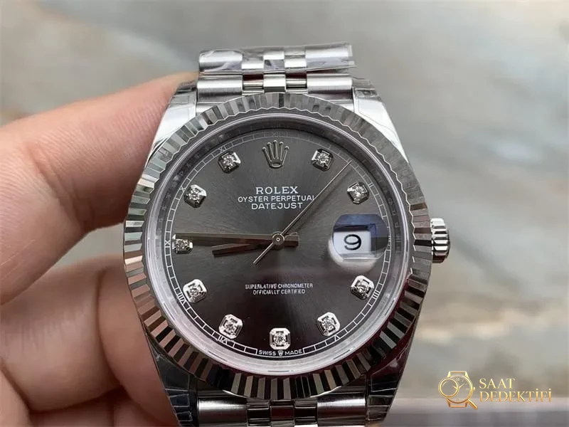 Rolex Datejust VS Factory İncelemesi - Ön Görünüm ve Kasa Tasarımı