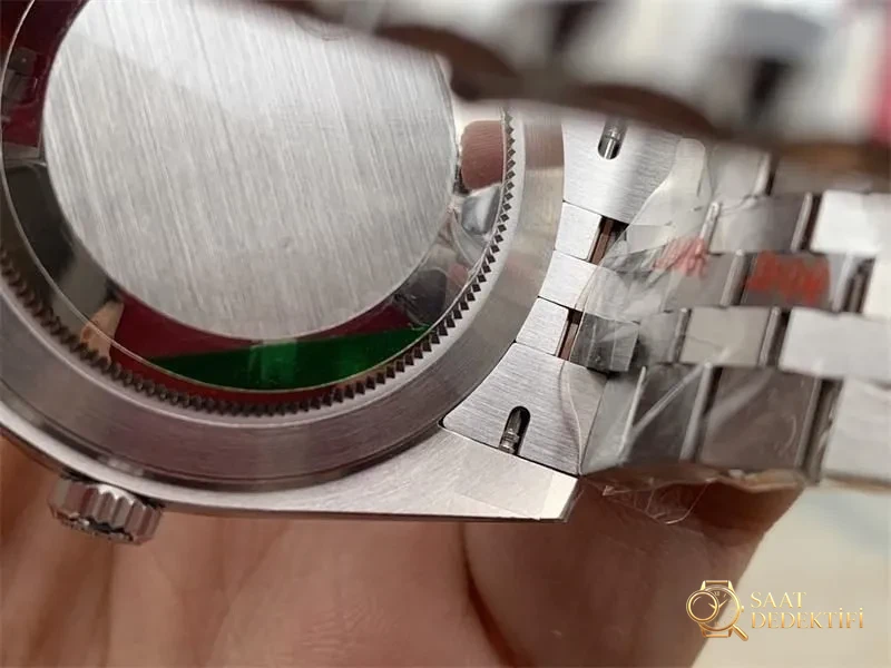VS Factory Rolex gri elmas kadran işaretli Datejust yeni ürün tanıtımı - Arka Kapak ve Mekanizma Detayı