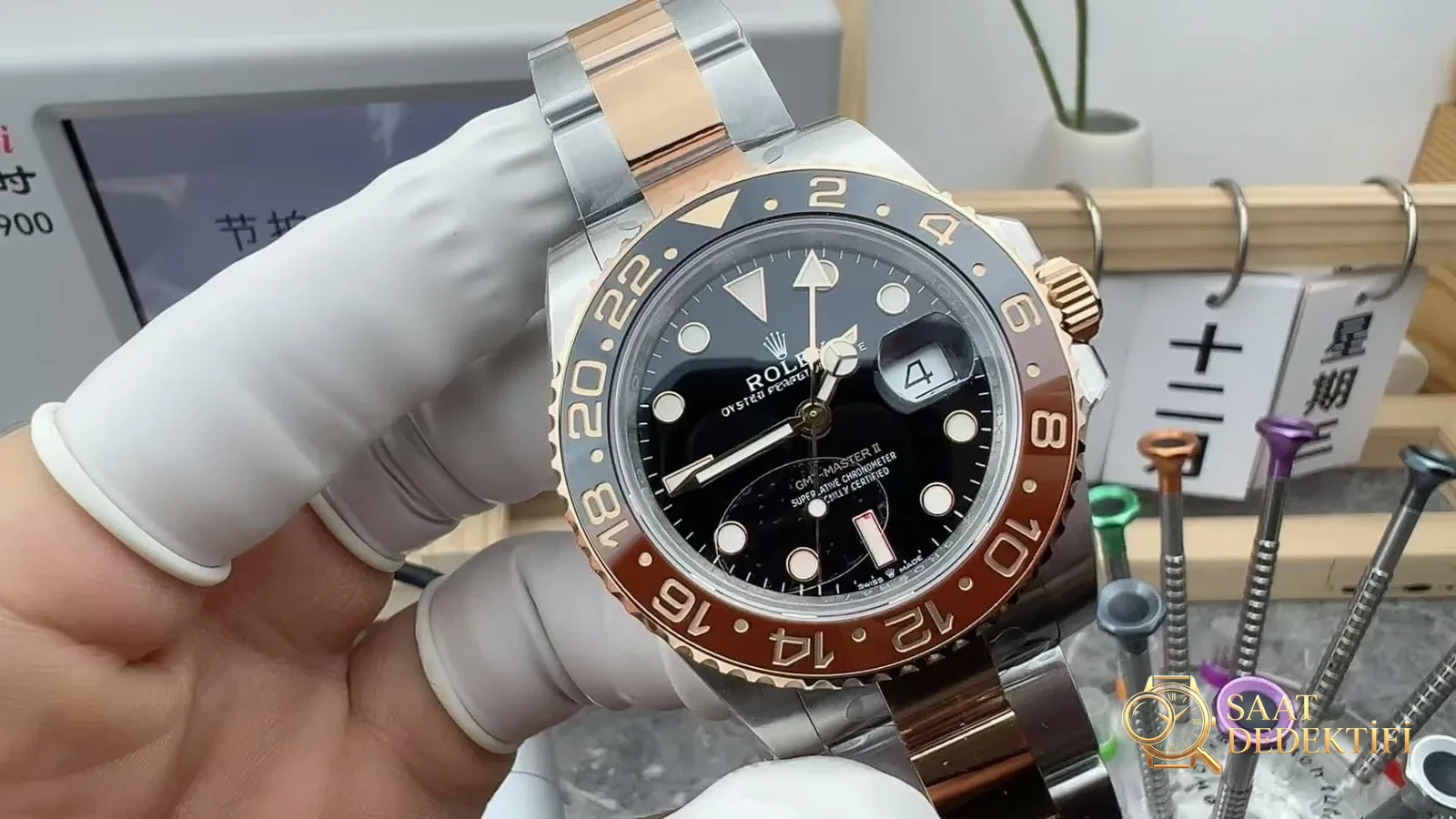 GMT Root Beer bezel, GMT siyah-gri bezel