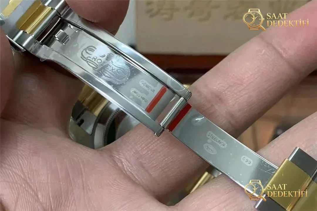 VS Factory Rolex İki Renk Altın ve Tam Altın Submariner İşçiliği İyi mi? - Genel Açı ve Estetik Duruş