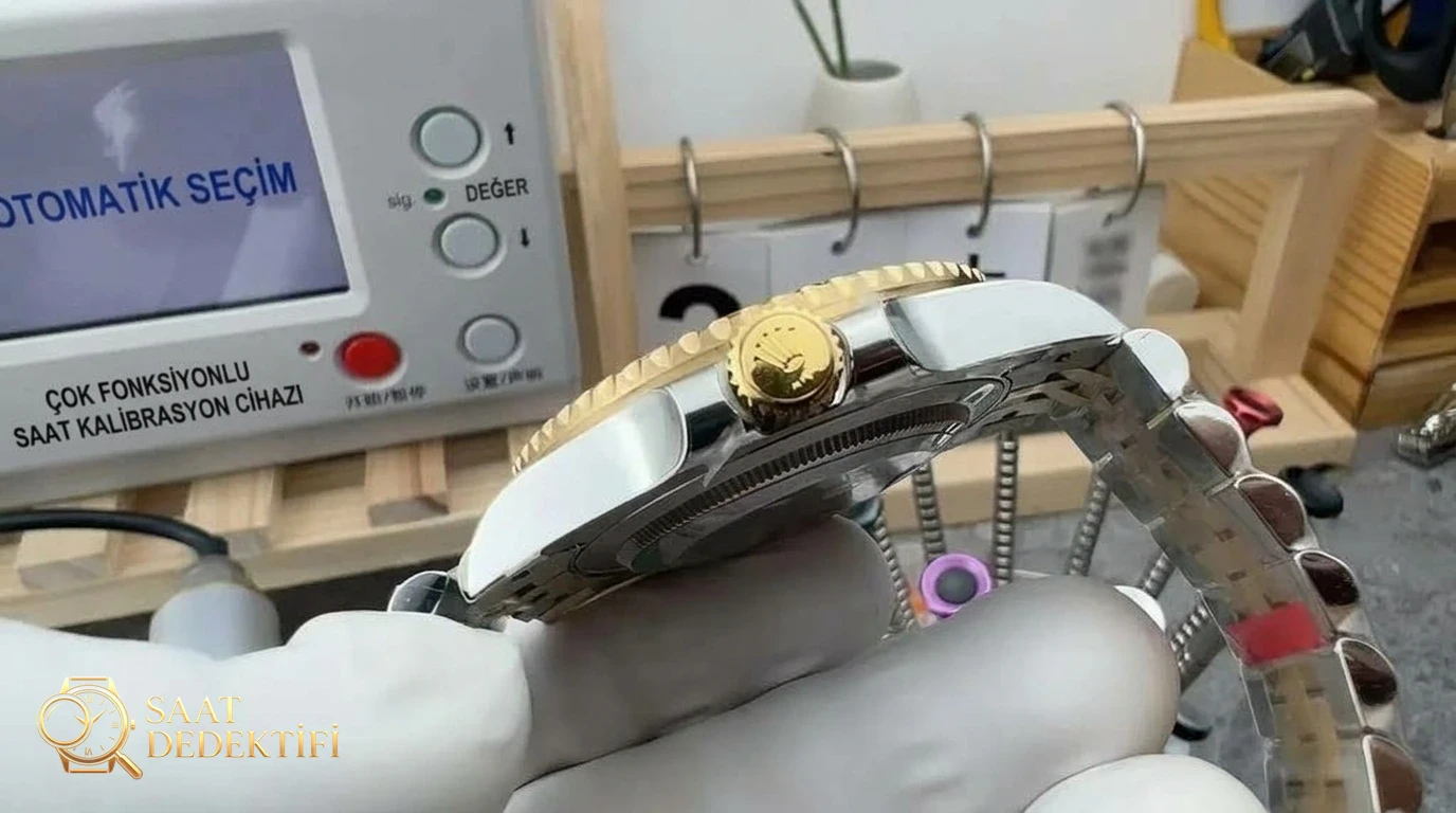 VS Factory Rolex iki tonlu altın, pil kabuğu bezelli, Dandong 3285 mekanizmalı ağırlıklandırılmış versiyon nasıl? - Klips Kilidi ve Lazer Damgalar