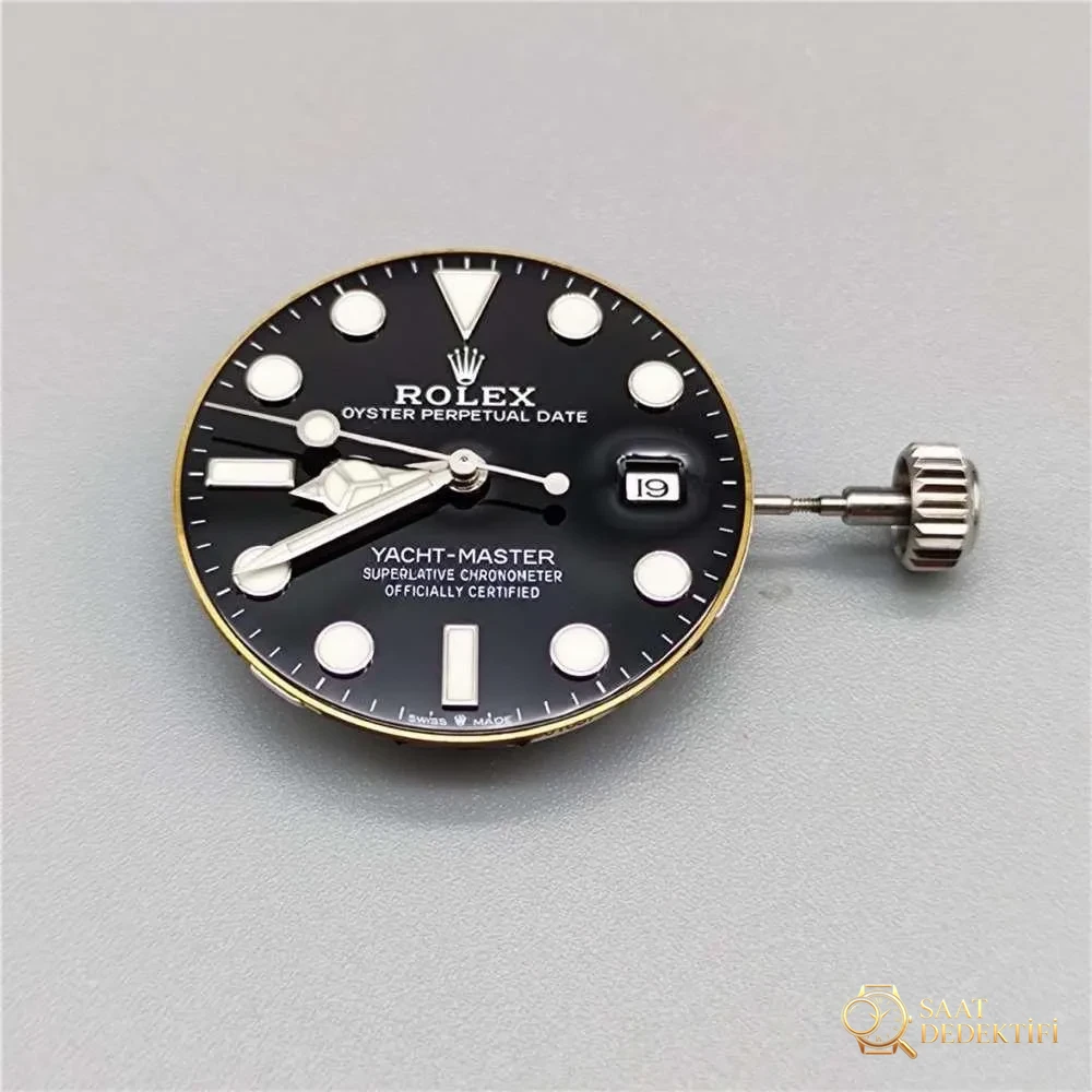 VS Factory Rolex kalitesi - Platin Yacht-Master 3235 mekanizma söküm incelemesi - Fosfor ve Super-LumiNova Gece Görünümü