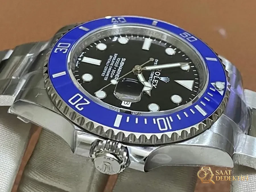VS Factory Rolex Mavi Su Hayaleti 3235 Replika Kol Saati - VS Watch - Kasa Profili ve Kurma Kolu İncelemesi