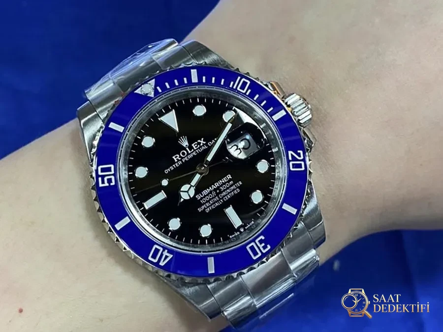 VS Factory Rolex Mavi Su Hayaleti 3235 Replika Kol Saati - VS Watch - Bilekte Duruş ve Kasa Orantısı