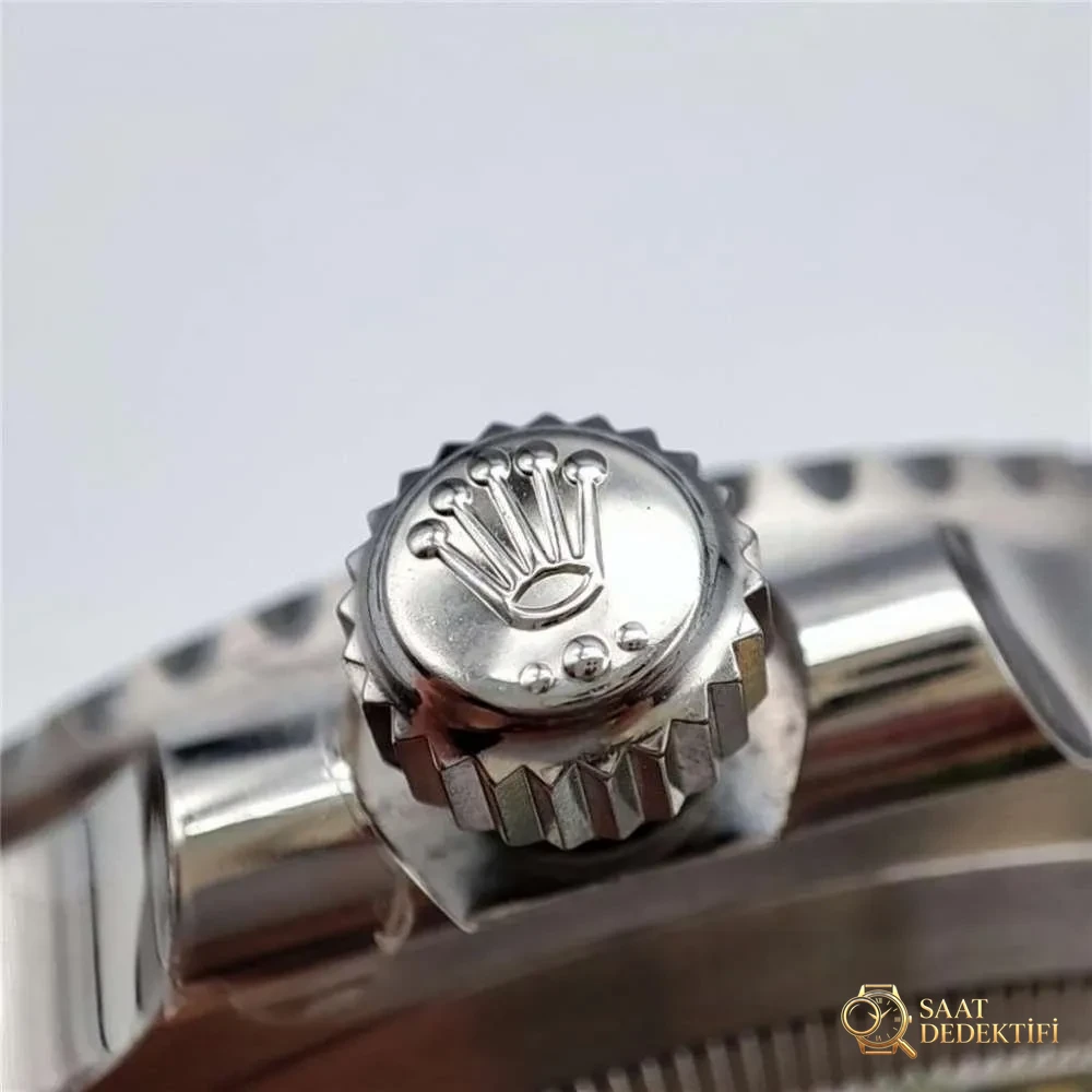 VS Factory Rolex Mavi Su Hayaleti Detaylı Fotoğraflı İncelemesi - Genel Açı ve Estetik Duruş
