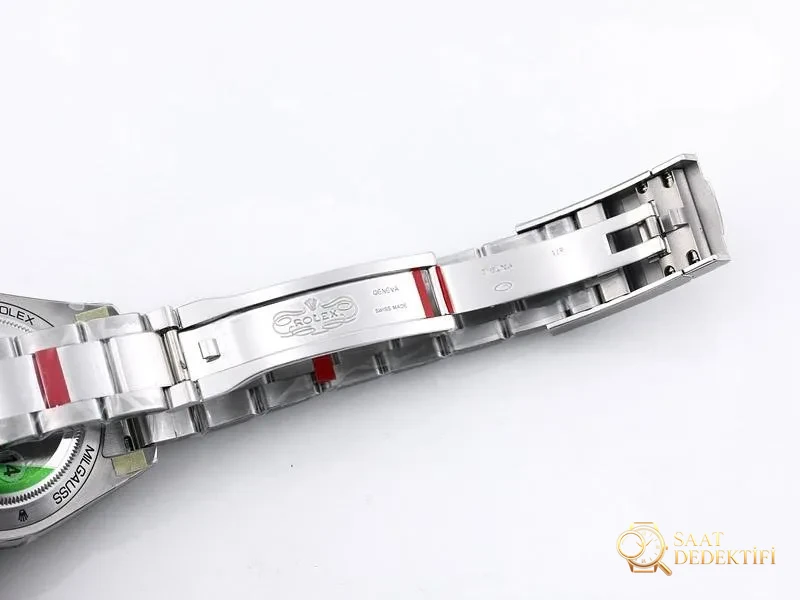 VS Factory Rolex Milgauss serisi yeşil şimşek camlı replika saat - VS - Bilekte Duruş ve Kasa Orantısı