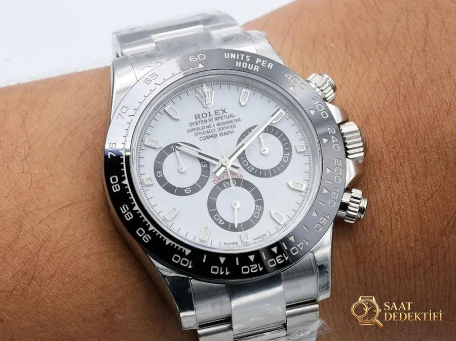 VS Factory Rolex Panda Daytona 4130 Replika Kol Saati - VS Daytona Karşılaştırması - Kasa Profili ve Kurma Kolu İncelemesi