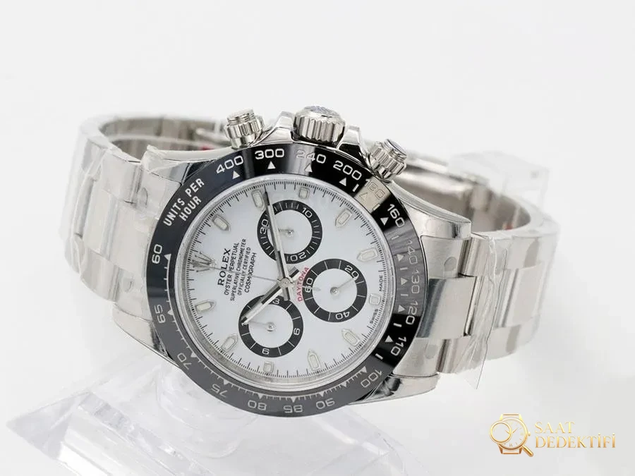 VS Factory Rolex Panda Daytona 4130 Replika Kol Saati - VS Daytona Karşılaştırması - Arka Kapak ve Mekanizma Detayı
