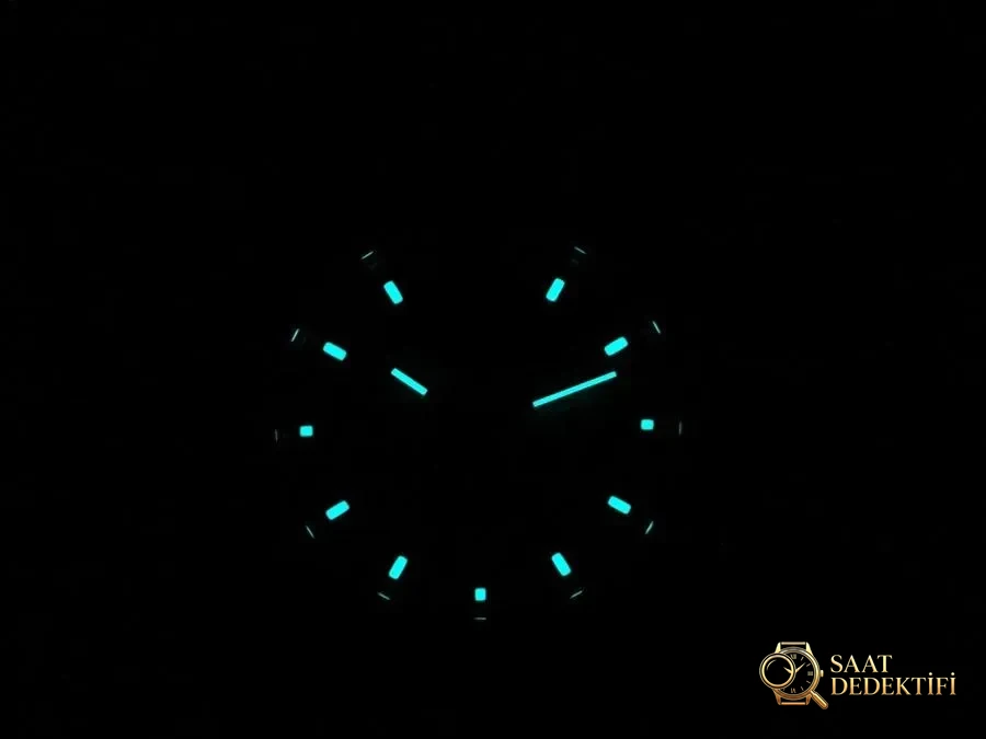VS Factory Rolex Panda Daytona 4130 Replika Kol Saati - VS Daytona Karşılaştırması - Mekanizma Zemberek ve Balans Detayı