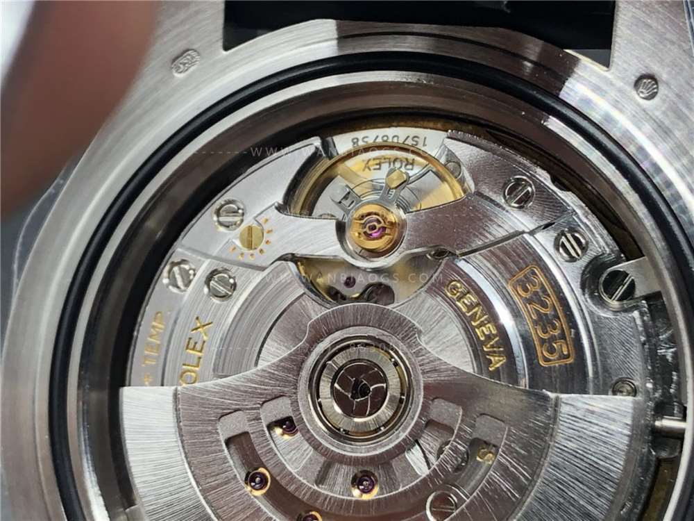 VS Factory Rolex platin Yacht-Master 42 mm «3135 mekanizma» saat işçilik incelemesi — 7. fotoğraf