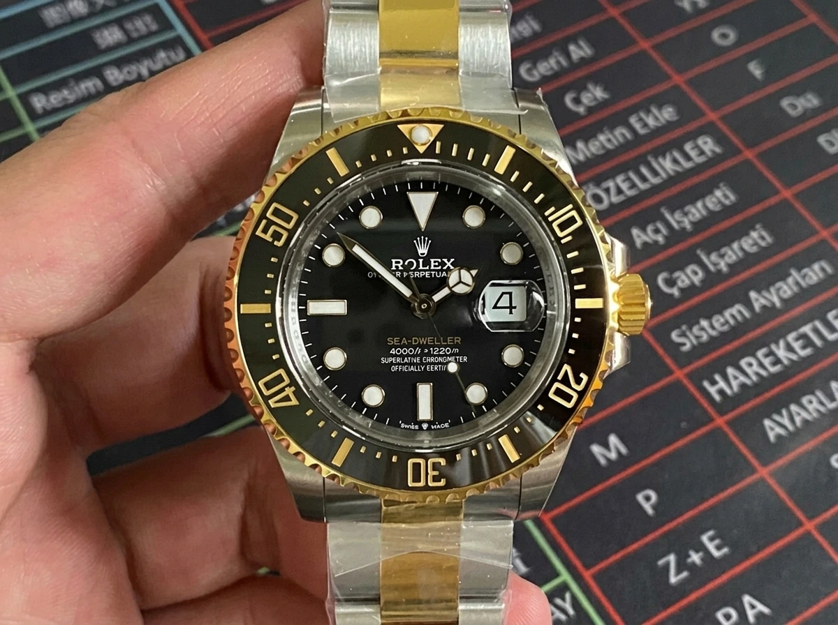 Rolex Sea-Dweller VS Factory Review - Front View and Case Design