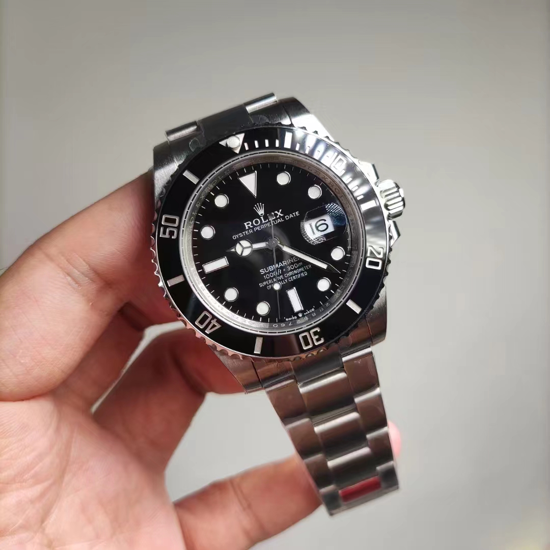 126610LN Siyah