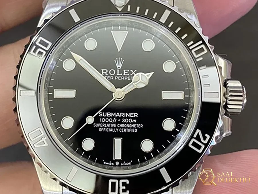 VS Factory Rolex tarih penceresiz Submariner replika kol saati - VS Watch - Arka Kapak ve Mekanizma Detayı