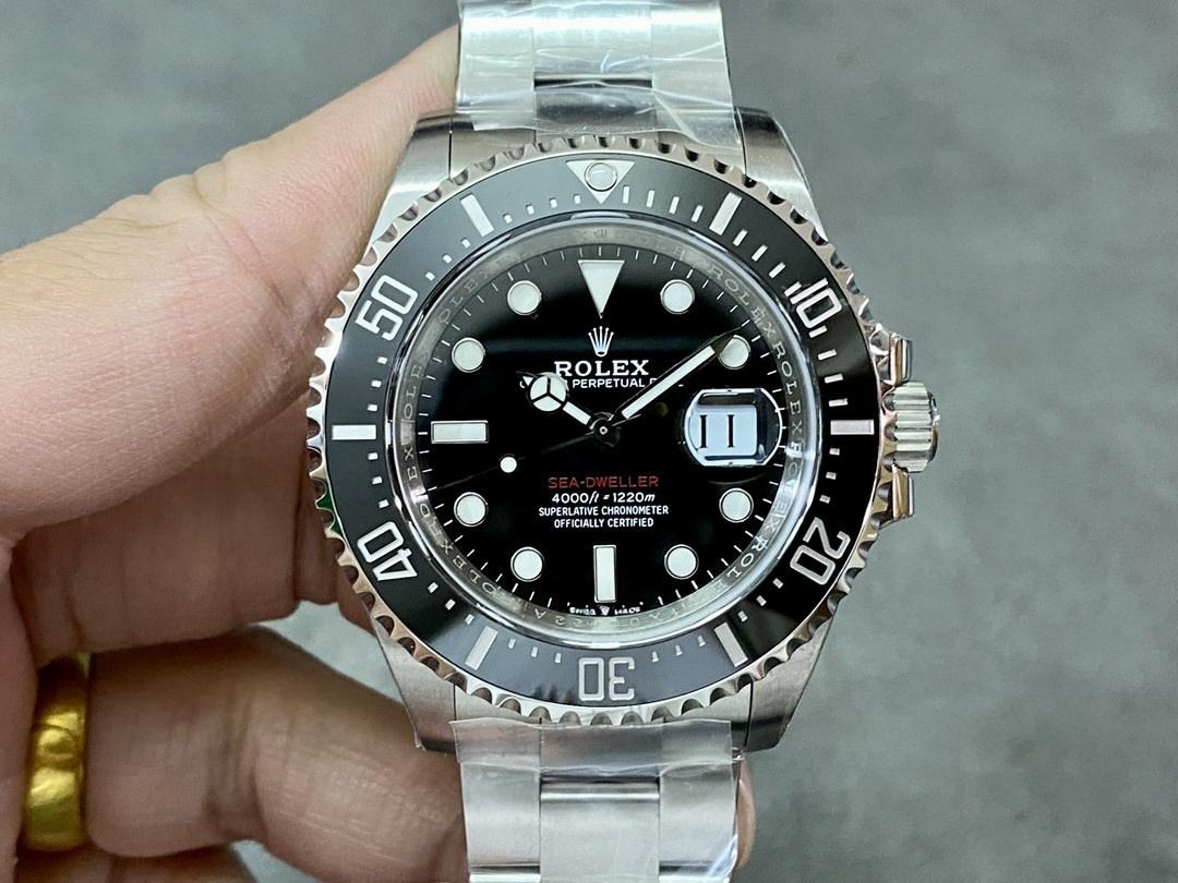 VS Factory Rolex tek kırmızı yazılı Sea-Dweller M126600 Dandong 3235 mekanizmasının kararlılığı nasıl? — 1. fotoğraf