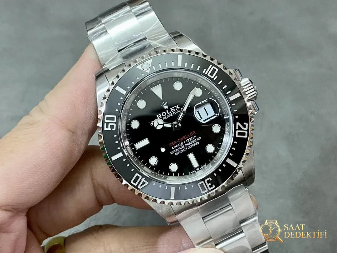 VS Factory Rolex tek kırmızı yazılı Sea-Dweller M126600 Dandong 3235 mekanizmasının kararlılığı nasıl? - Kadran Detayı ve Bezel İşçiliği