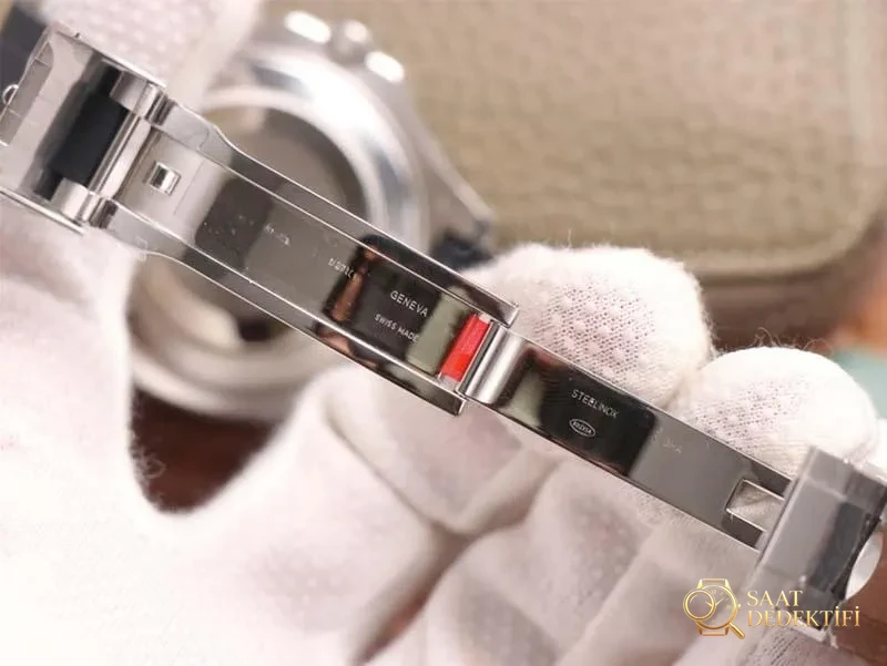 VS Factory Rolex Yacht-Master saat incelemesi - Mekanizma Zemberek ve Balans Detayı
