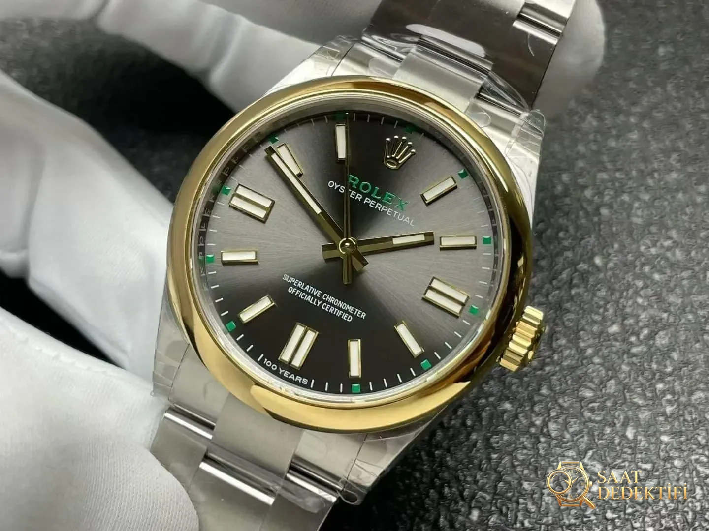 VS Factory Rolex yeni çift renkli altın Oyster Perpetual 100. yıl versiyonunun işçiliği nasıl? - Kasa Profili ve Kurma Kolu İncelemesi