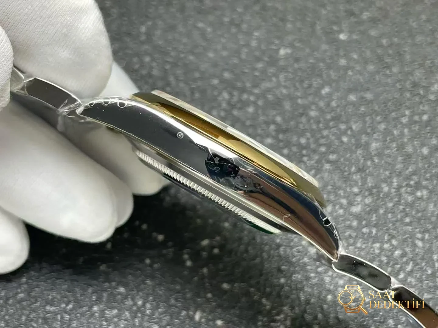 VS Factory Rolex yeni çift renkli altın Oyster Perpetual 100. yıl versiyonunun işçiliği nasıl? - Bilekte Duruş ve Kasa Orantısı