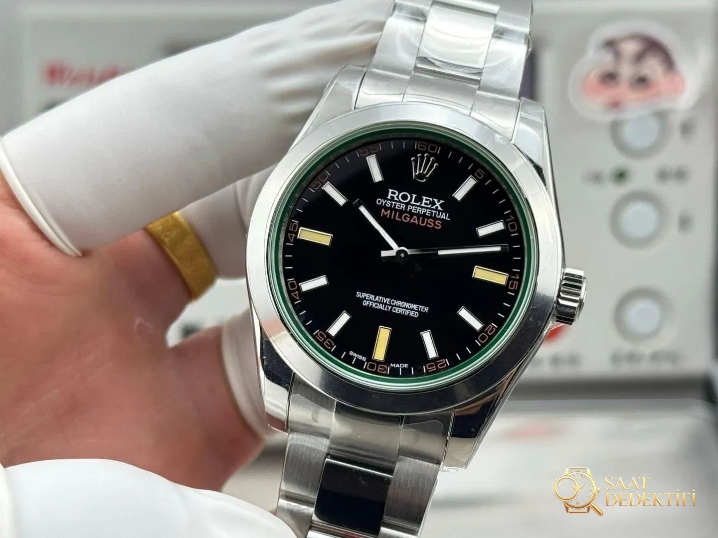 VS Factory Rolex yeşil camlı siyah kadranlı Dandong 3131 tek kademeli mekanizma işçiliği nasıl? - Kasa Profili ve Kurma Kolu İncelemesi