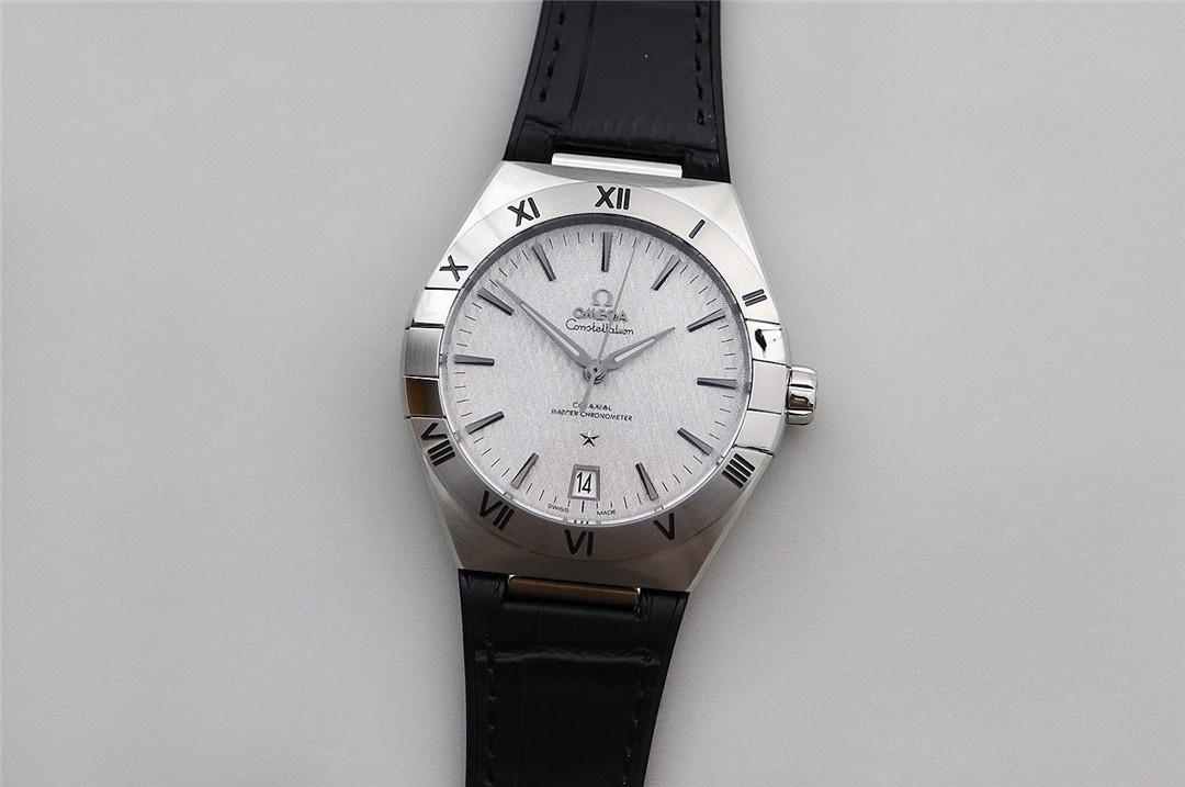 VS Factory SBF Omega Constellation ipek gümüş kadran 8900 mekanizma kısa incelemesi — 1. fotoğraf