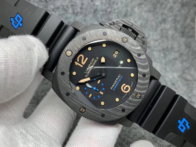 Replika Panerai PAM 616 Siyah Kadran