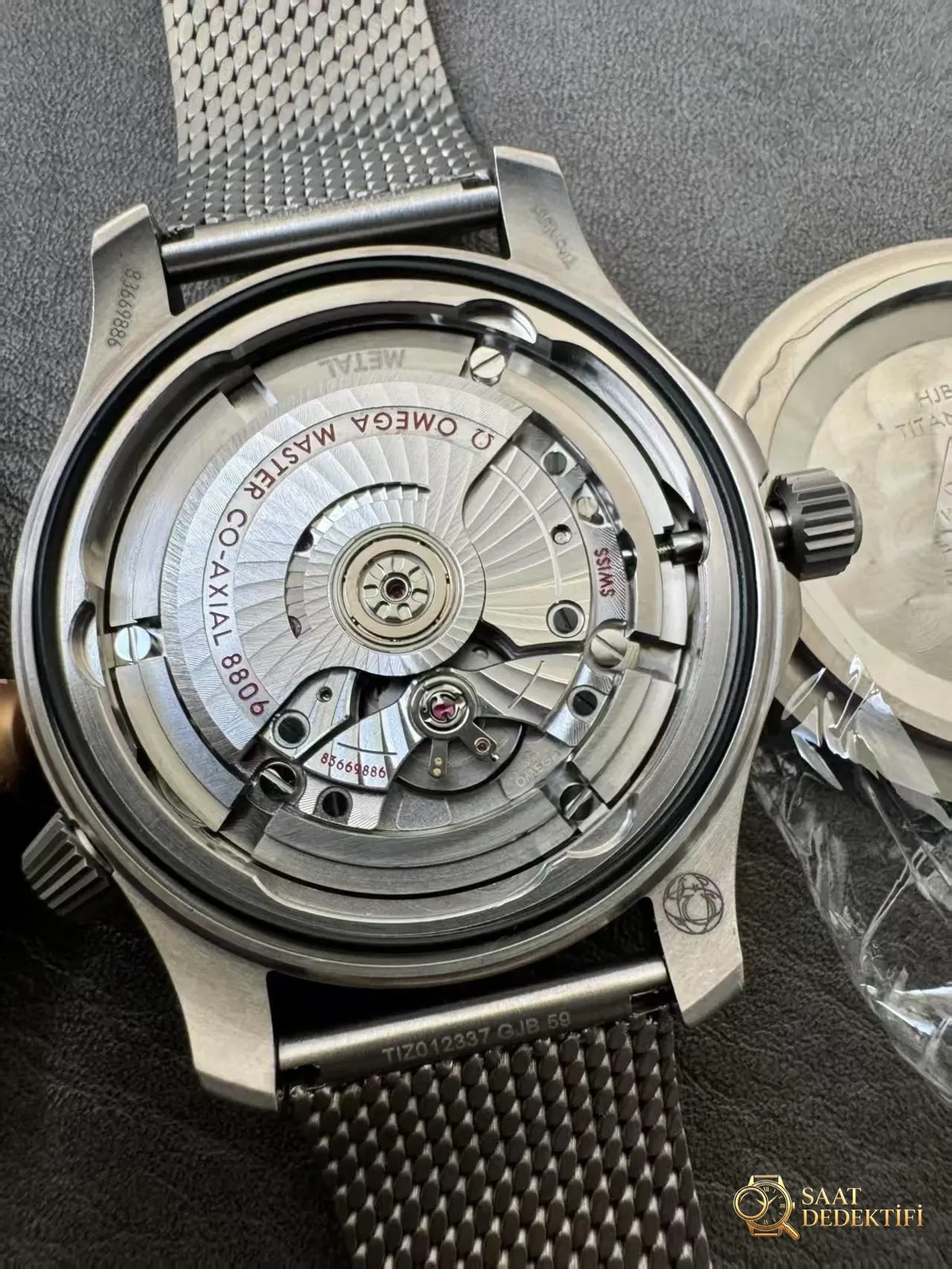 VS Factory V4 Seamaster 007 No Time to Die - Kasa Çeliği ve Polisaj Kalitesi