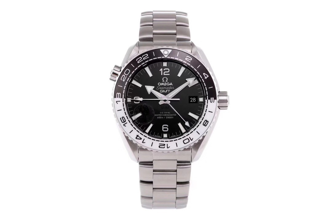 VS Factory yeni Omega Seamaster 600 GMT tai chi bezel siyah-beyaz bezel 43.5 mm 8906 mekanizma replika saat incelemesi — 3. fotoğraf