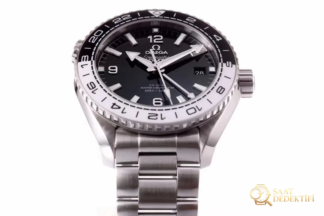 VS Factory yeni Omega Seamaster 600 GMT tai chi bezel siyah-beyaz bezel 43.5 mm 8906 mekanizma replika saat incelemesi - Klips Kilidi ve Lazer Damgalar