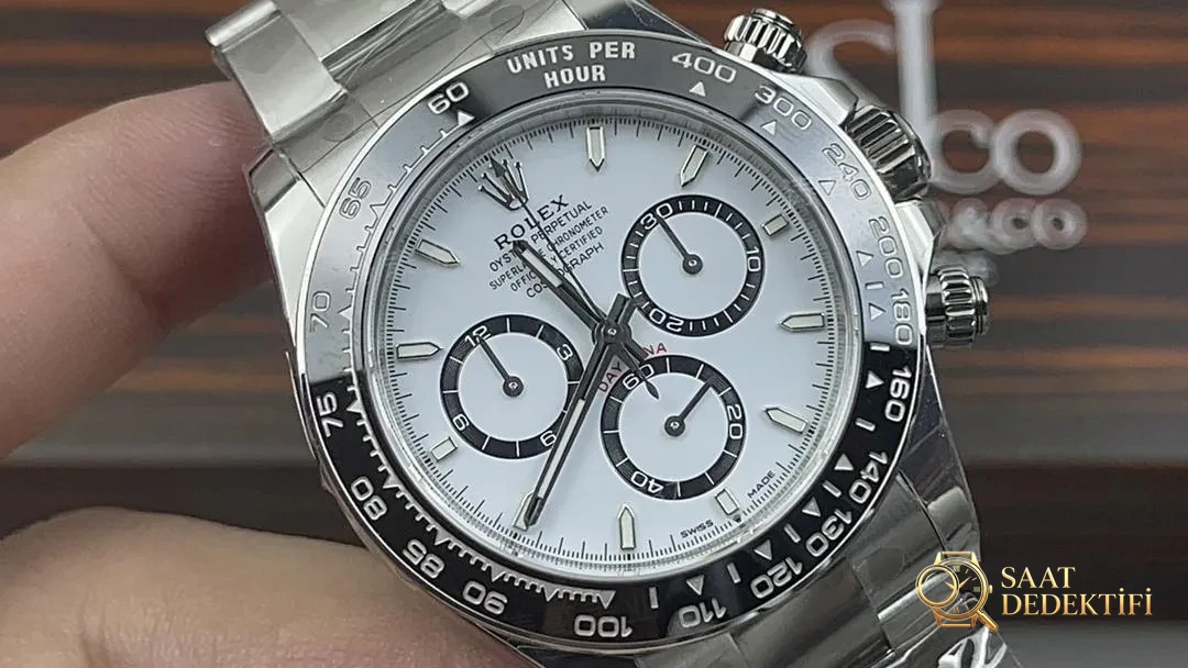 VS Factory yeni Rolex panda Daytona Dandong 4802 mekanizması uygun fiyatlı versiyon 7750 mekanizmasına karşı nasıl? - Kasa Profili ve Kurma Kolu İncelemesi