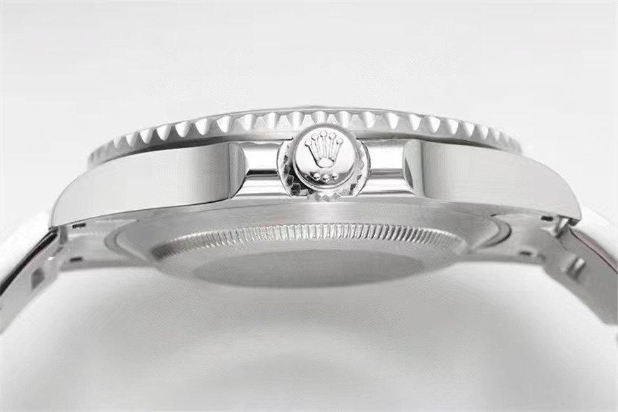VS Factory'nin Rolex yeşil Submariner'ları arasında zirve — 5. fotoğraf