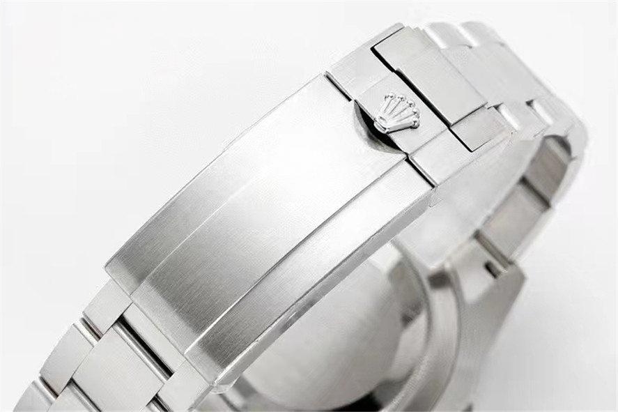 VS Factory'nin Rolex yeşil Submariner'ları arasında zirve — 6. fotoğraf