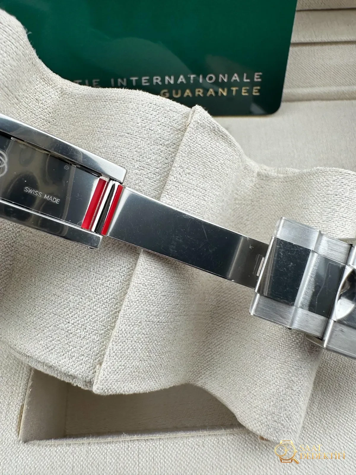 VS GMT cola bezel görücüye çıkıyor! Dandong 3285 mekanizmasını taşıyan bu model, her detayı üstün işçilikle işlenerek piyasadaki tüm versiyonları açık ara geride bırakıyor; replika saatlerin zirvesi unvanını sonuna kadar hak ediyor! - Makro Kadran ve İndeks İşçiliği