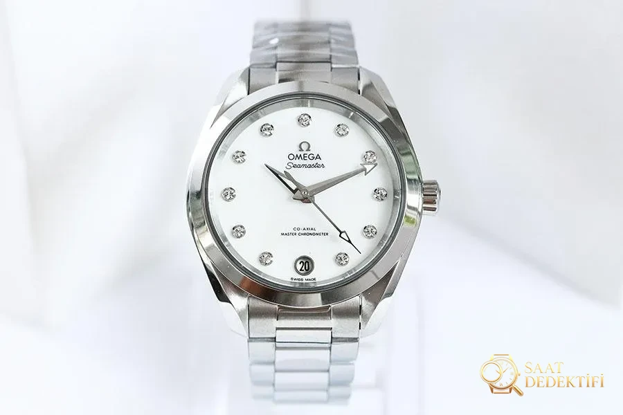 Omega Aqua Terra VS Factory İncelemesi - Ön Görünüm ve Kasa Tasarımı
