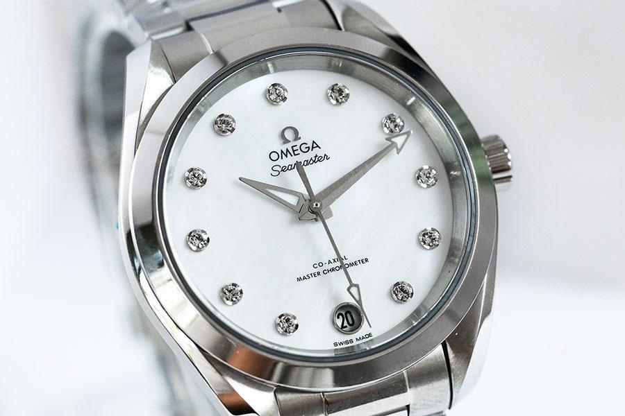VS Omega Seamaster 150 metre inci beyazı sedef replika saat - 34 mm — 2. fotoğraf