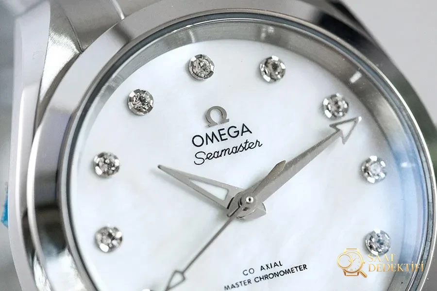 VS Omega Seamaster 150 metre inci beyazı sedef replika saat - 34 mm - Kasa Profili ve Kurma Kolu İncelemesi