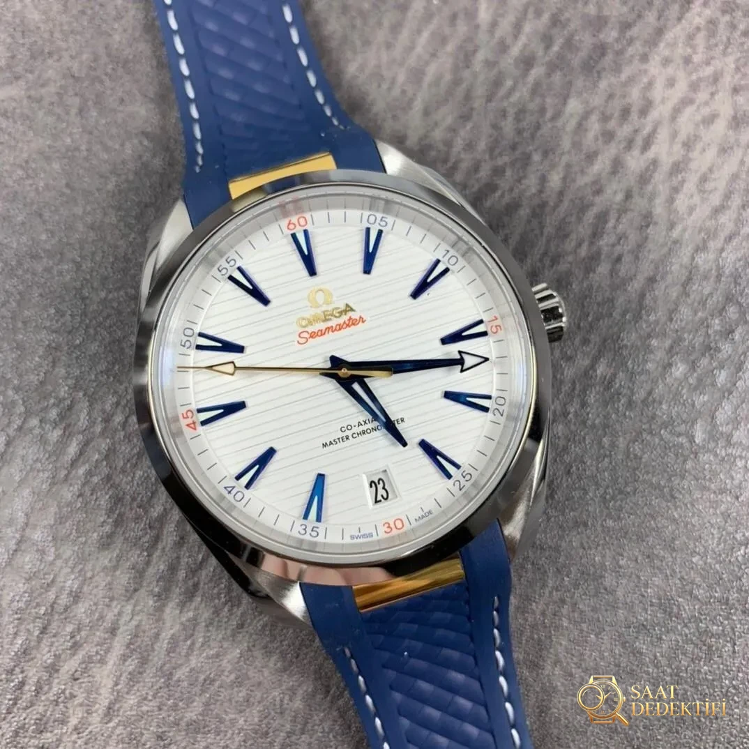 VS Omega Seamaster 150 Ryder Cup yeni Golden Needle Captain 8900 mekanizma 41 mm replika saat almaya değer mi? Nasıl satın alınır? - Arka Kapak ve Mekanizma Detayı