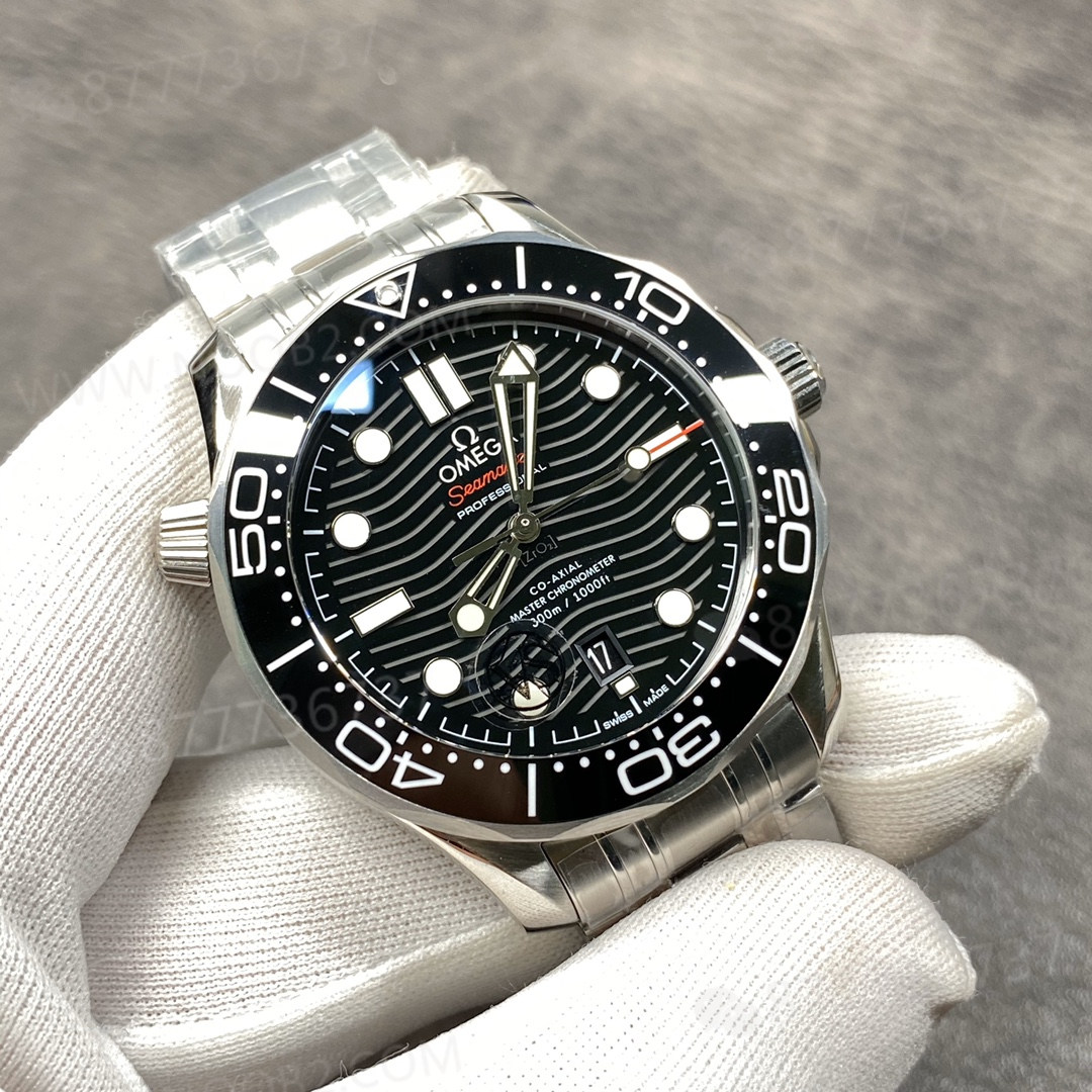 VS Omega Seamaster 300 küçük fabrika ürünlerinden nasıl ayırt edilir? — 3. fotoğraf