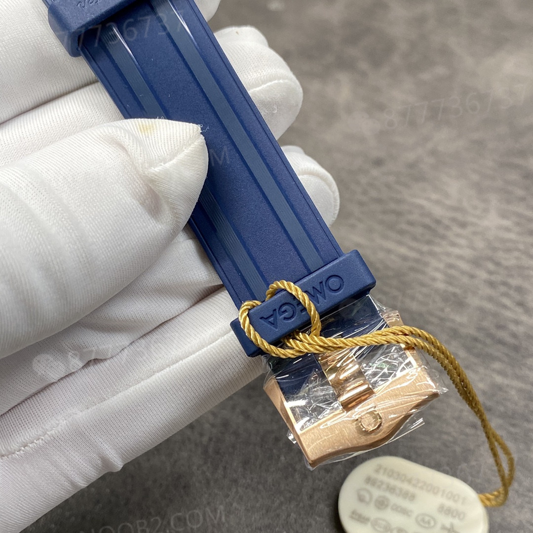 VS Omega Seamaster 300 küçük fabrika ürünlerinden nasıl ayırt edilir? — 16. fotoğraf