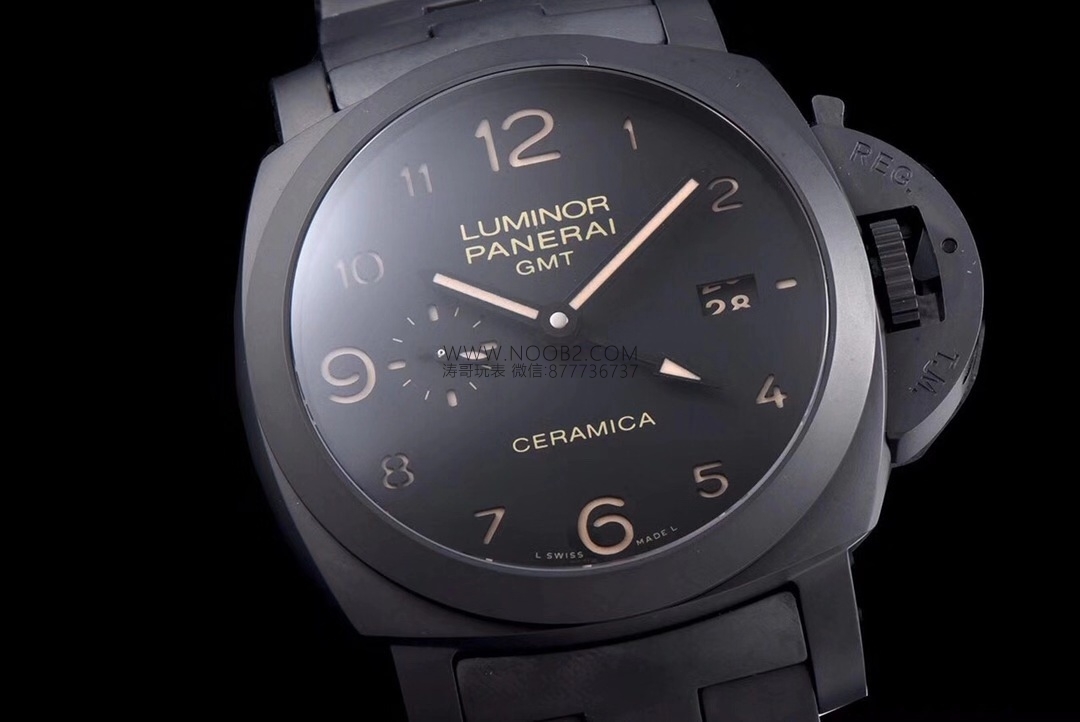 Vs Panerai PAM438 Black Warrior seramik p9001 full siyah mekanizma gerçek V2 versiyon replika saat orijinal karşılaştırmalı incelemesi — 11. fotoğraf