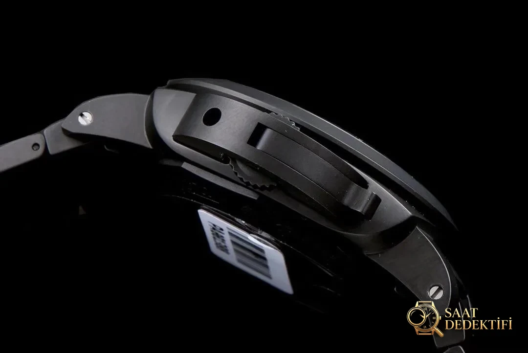 Vs Panerai PAM438 Black Warrior seramik p9001 full siyah mekanizma gerçek V2 versiyon replika saat orijinal karşılaştırmalı incelemesi - Toka İçi Mikro Ayar Mekanizması